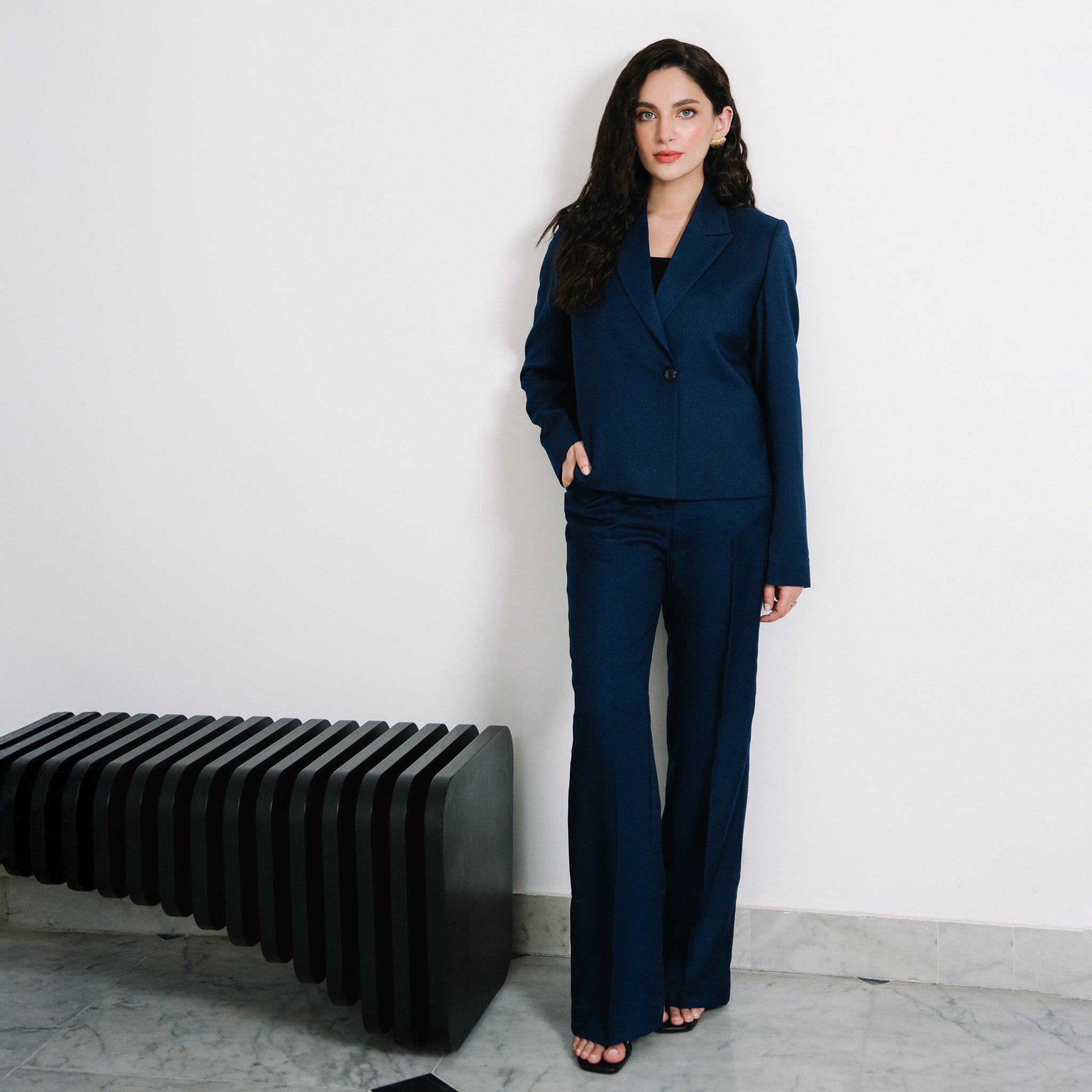 Aria Cropped Blazer- Navy